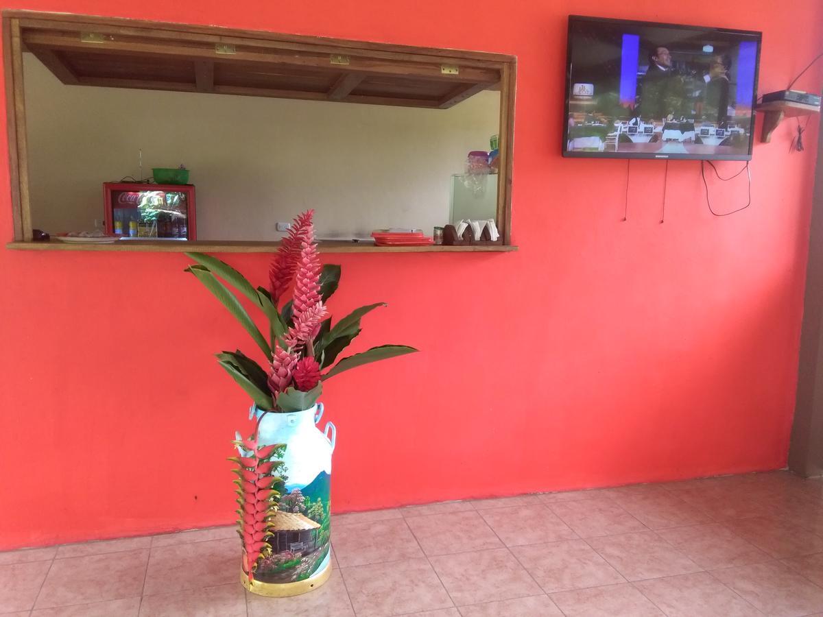 Paraiso Volcano Lodge Guayabo  外观 照片