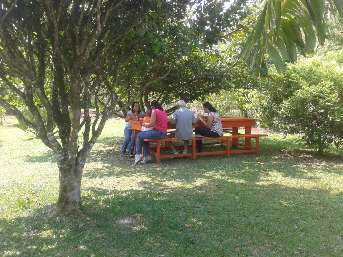 Paraiso Volcano Lodge Guayabo  外观 照片