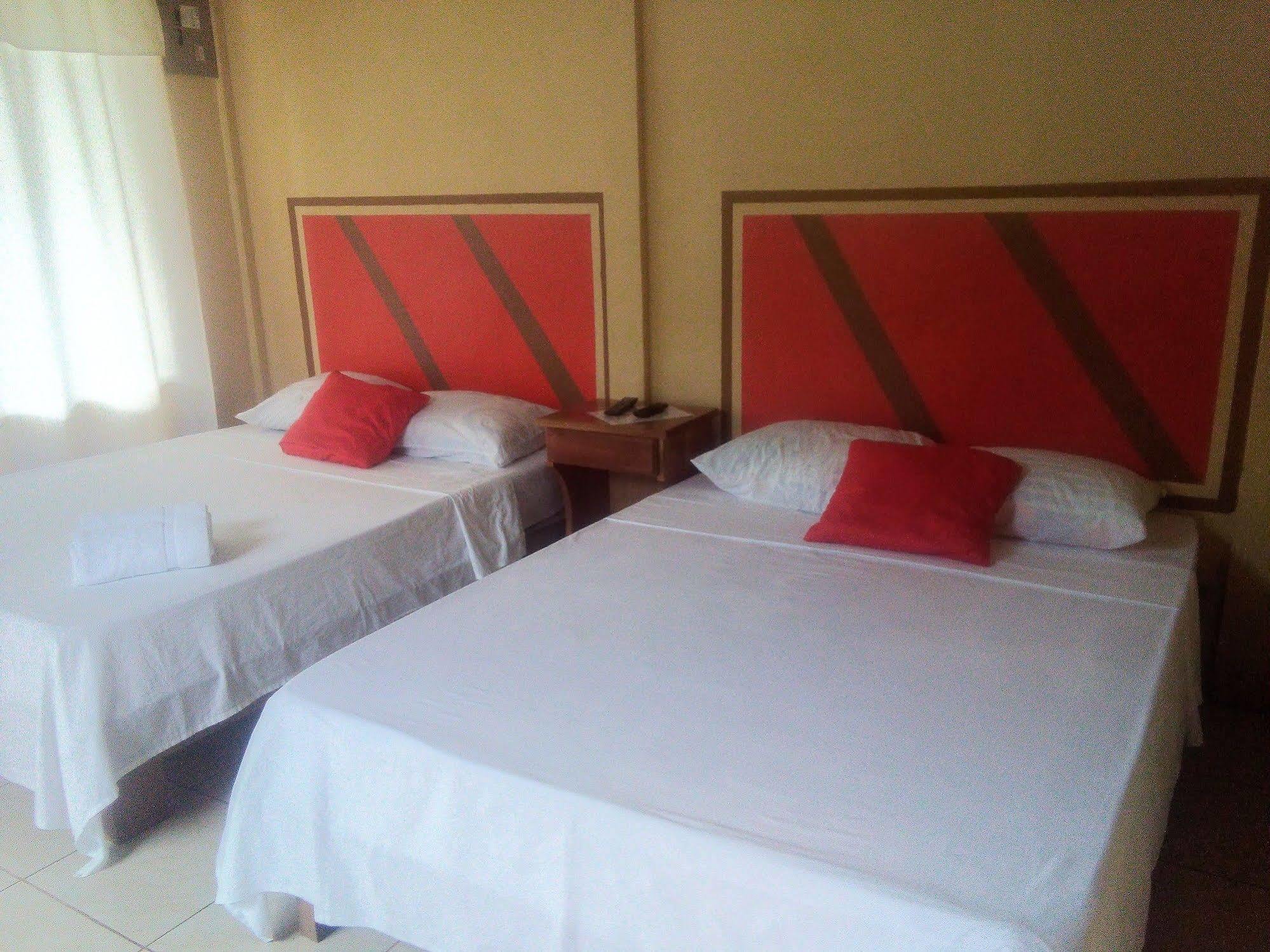 Paraiso Volcano Lodge Guayabo  外观 照片